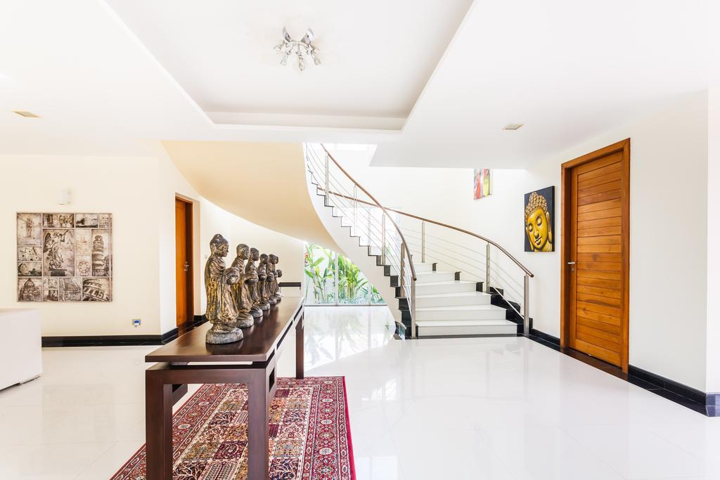 Kyerra Villa By Lofty Kamala Beach Esterno foto