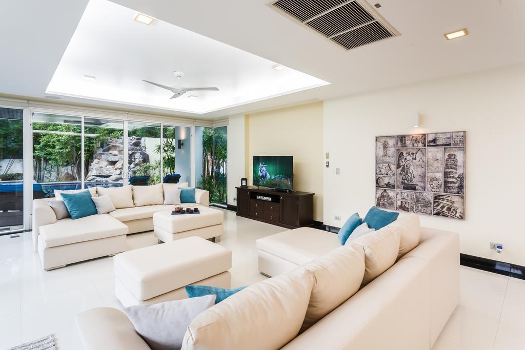 Kyerra Villa By Lofty Kamala Beach Esterno foto