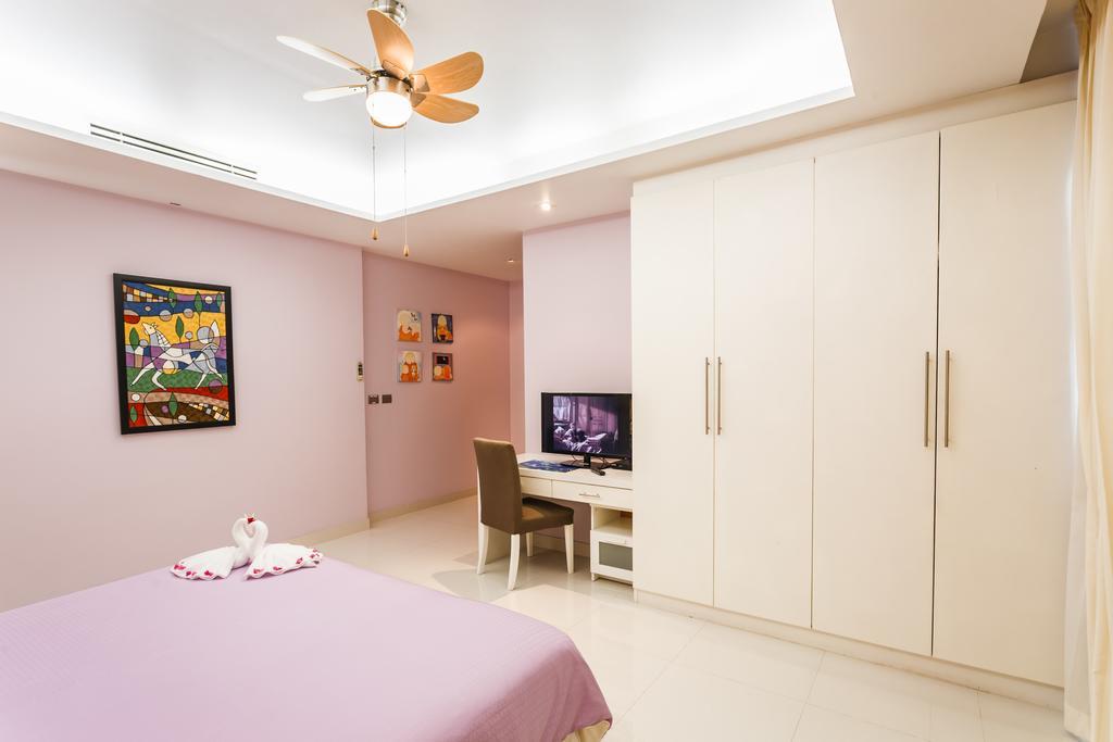 Kyerra Villa By Lofty Kamala Beach Esterno foto