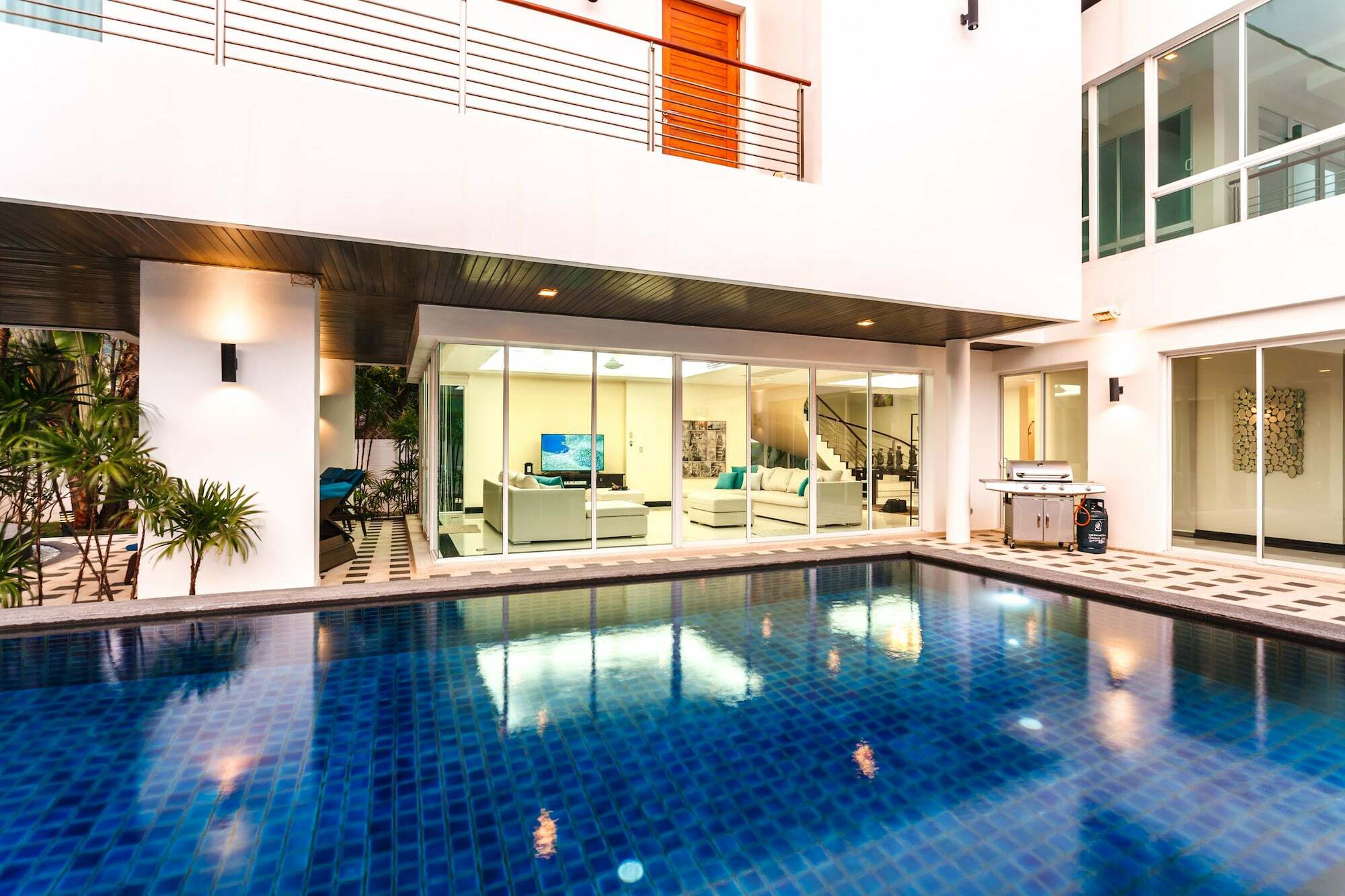Kyerra Villa By Lofty Kamala Beach Esterno foto